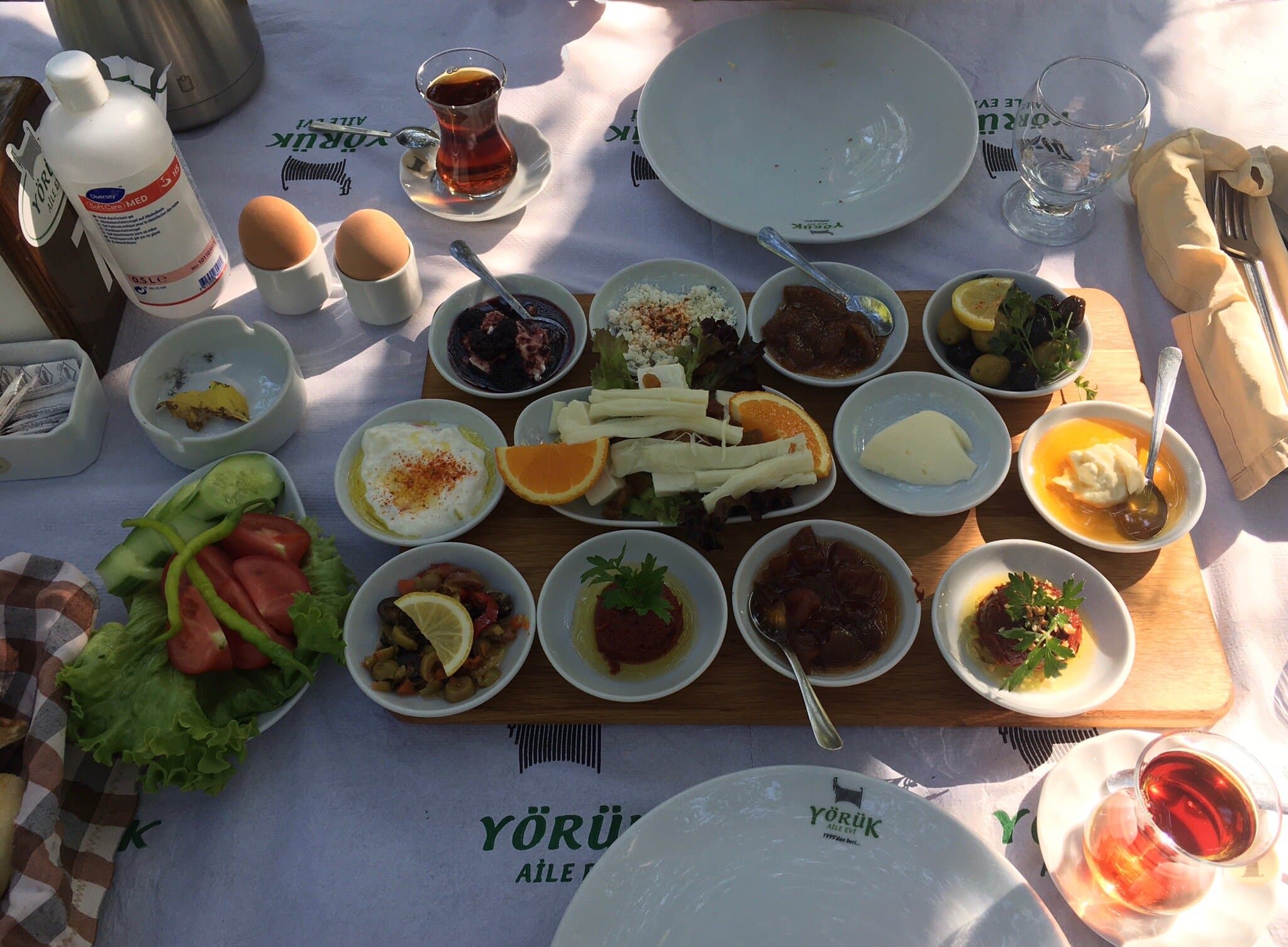 Yoruk Aile Evi