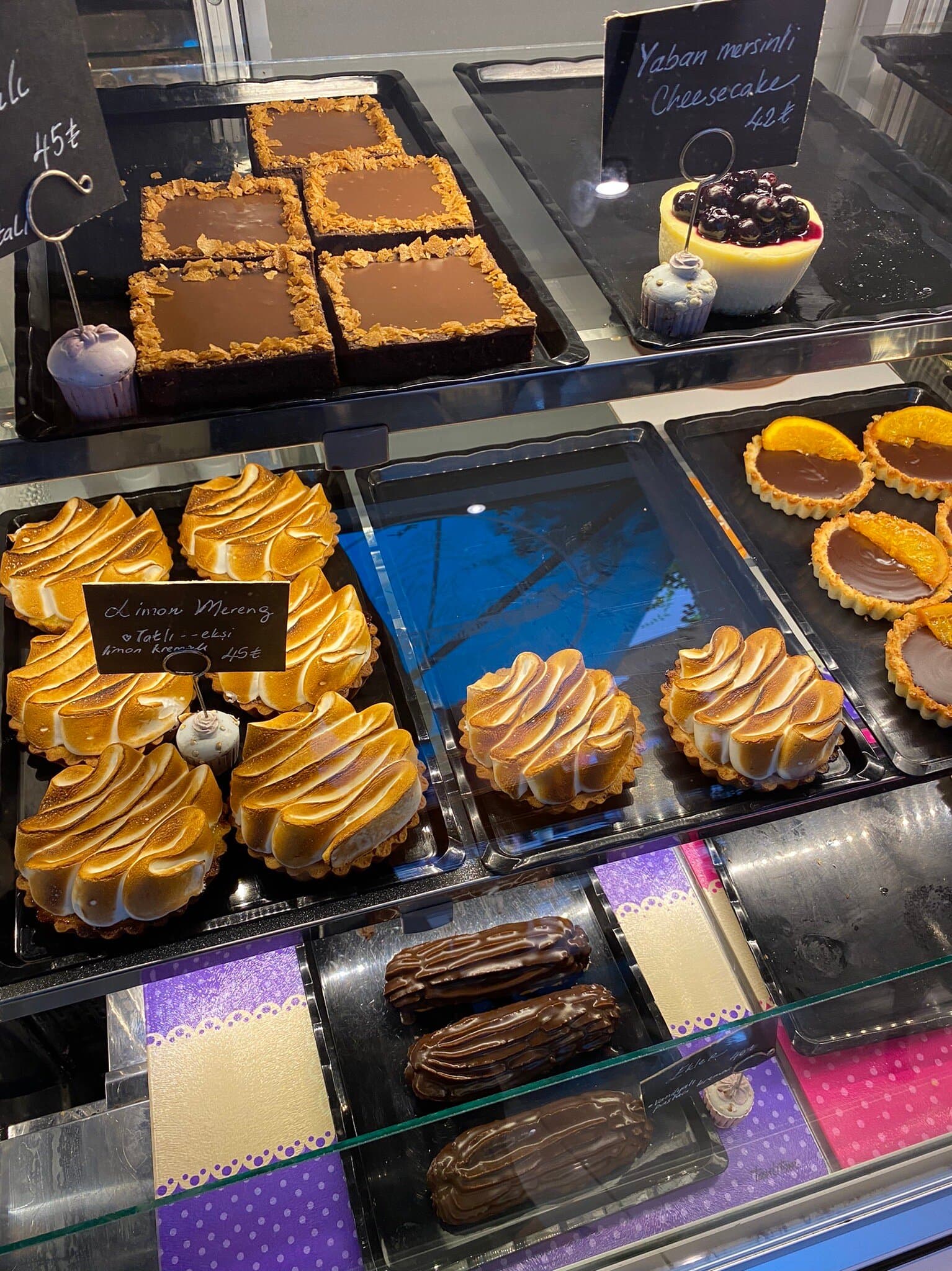 İrmik Hanım Patisserie 5