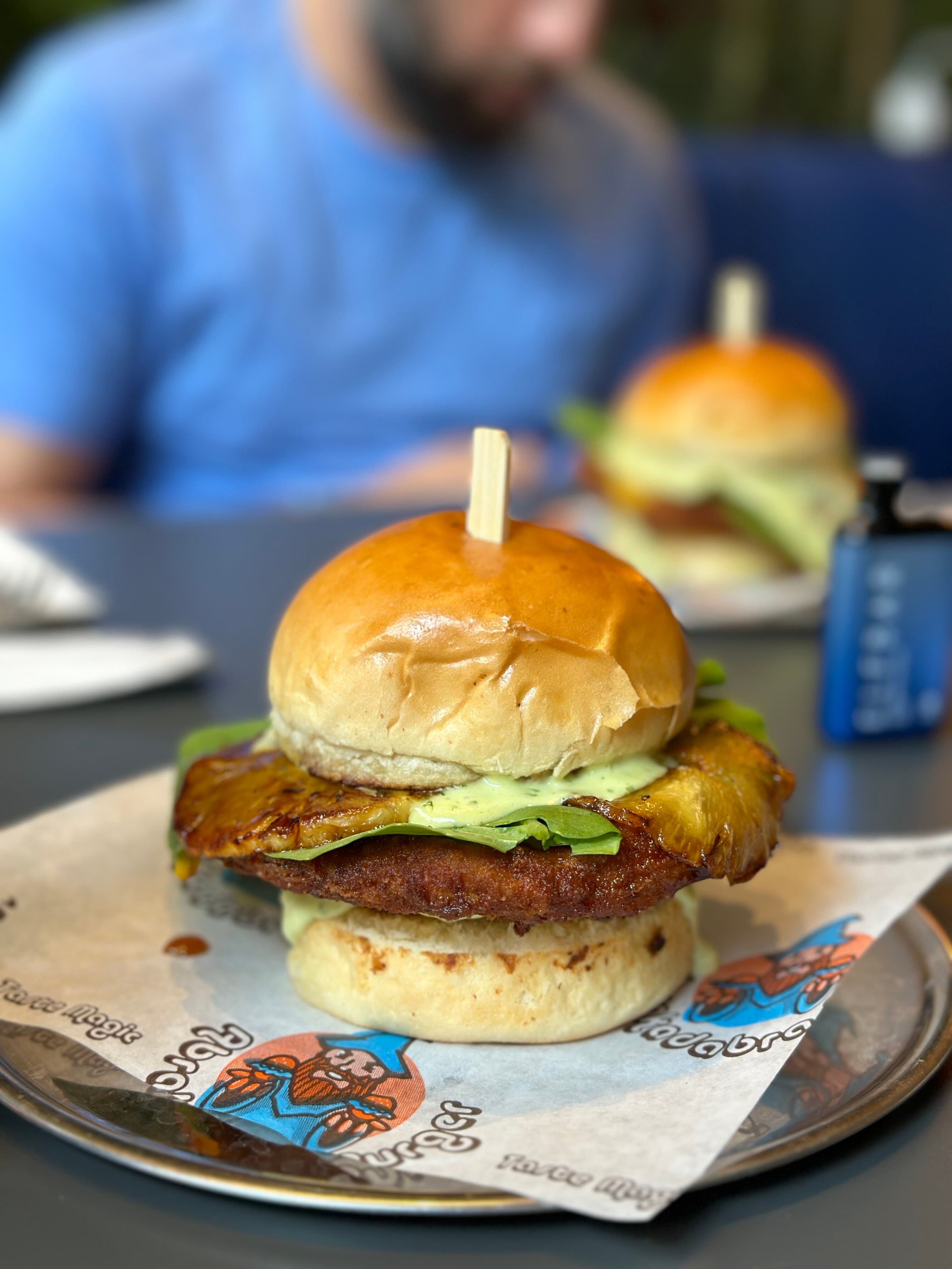 Abrakadabra Burger 4