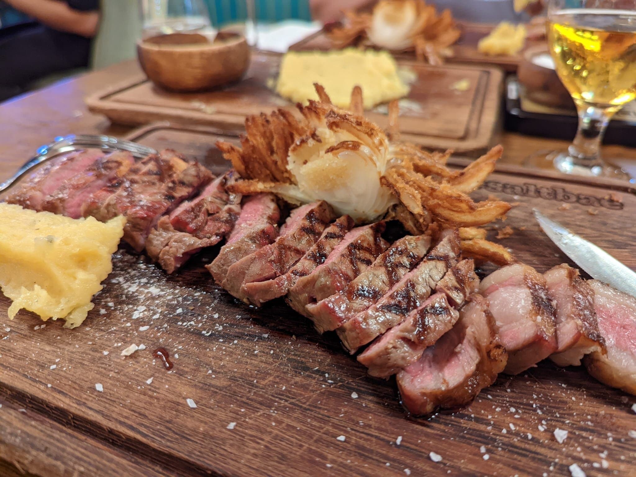 Nusr-Et Steakhouse Bebek 3